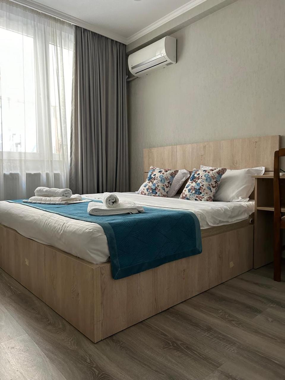 Tbilisi Center Hotel מראה חיצוני תמונה